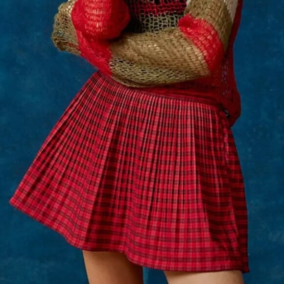 Urban Outfitters Red Pleated Mini Skirt - Full Skirt with Micro Pleats in Plaid - Picture 1 of 5